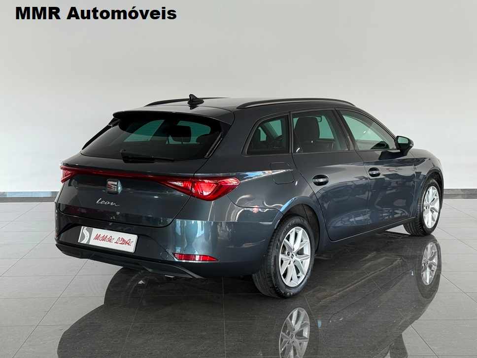seat-leon-2022-gasolina-999cc