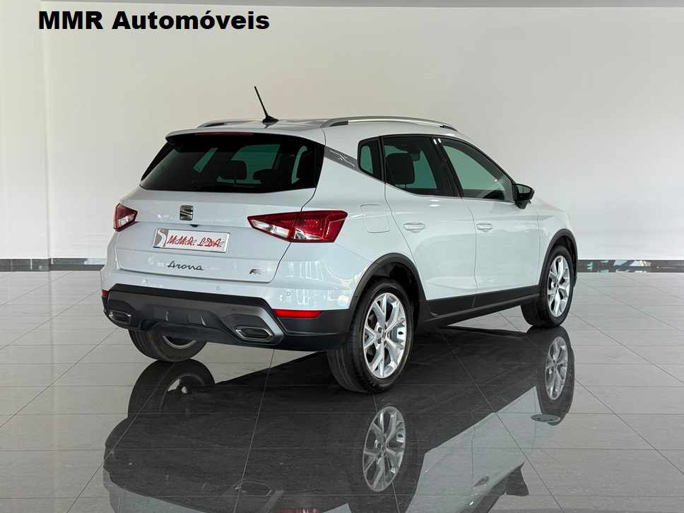 seat-arona-2022-gasolina-999cc
