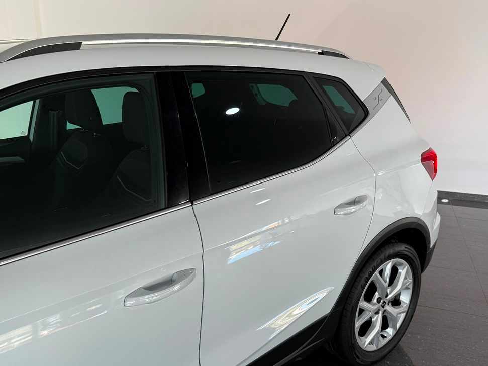 seat-arona-2022-gasolina-999cc