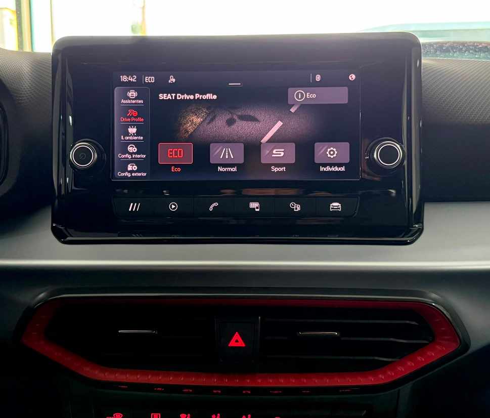 seat-arona-2022-gasolina-999cc