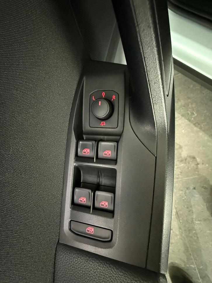 seat-arona-2022-gasolina-999cc