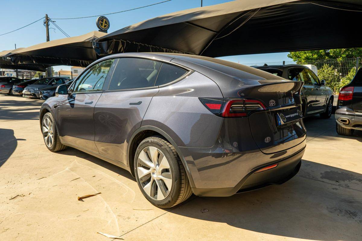 tesla-model-y-2023-eletrico-0cc