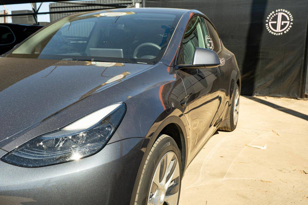tesla-model-y-2023-eletrico-0cc