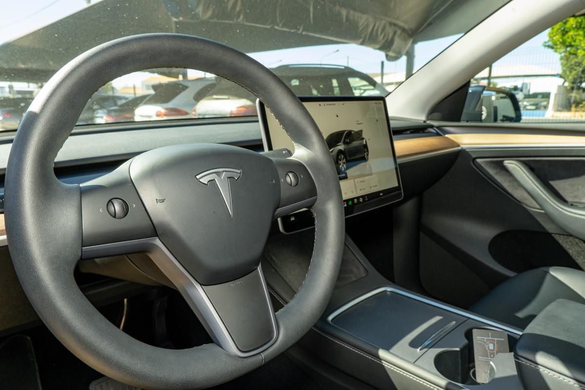 tesla-model-y-2023-eletrico-0cc