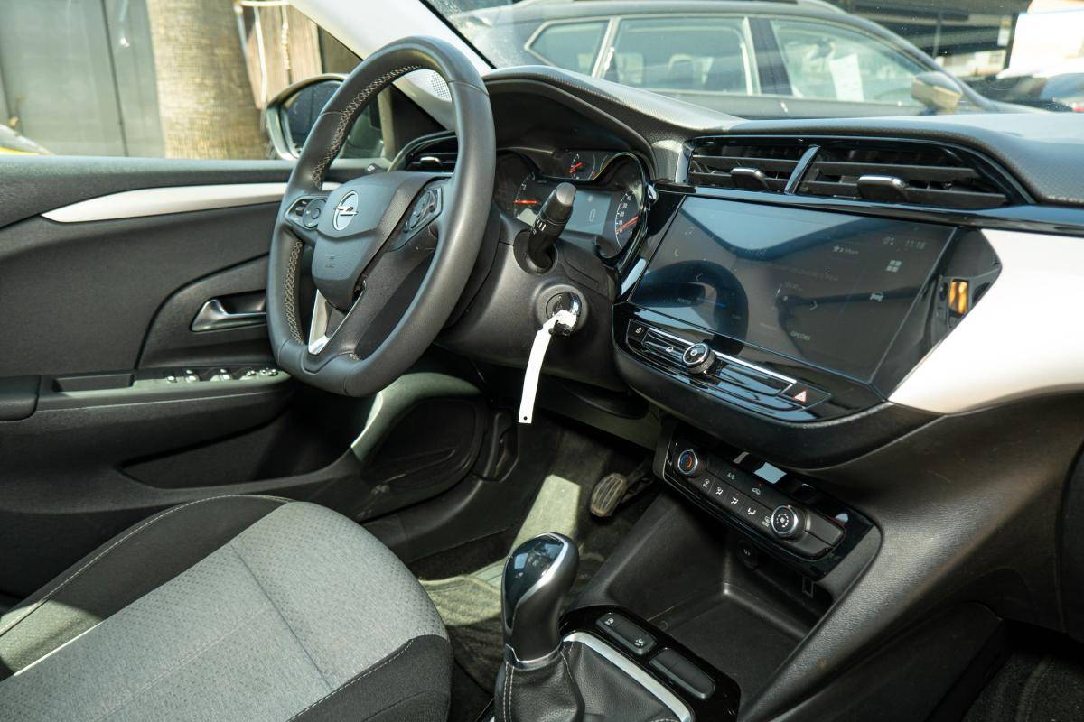opel-corsa-2024-gasolina-1199cc