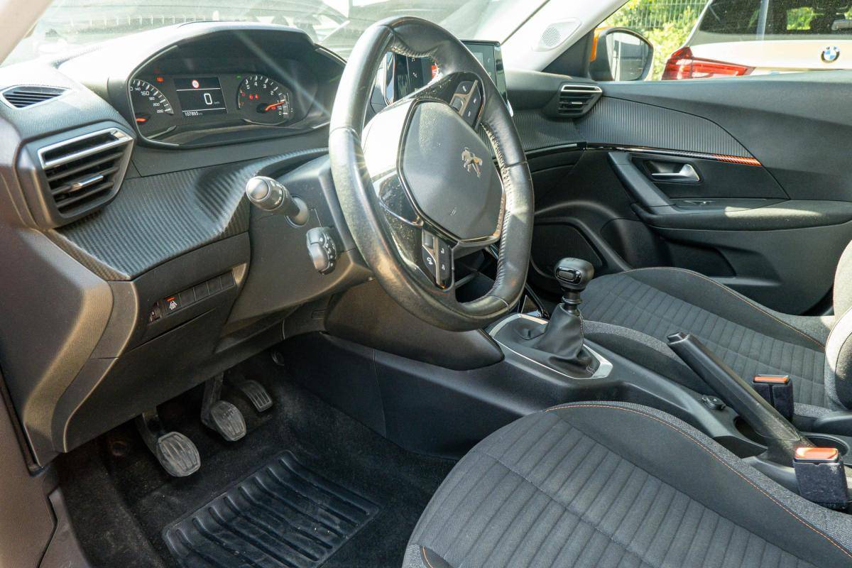 peugeot-2008-2021-gasolina-1199cc