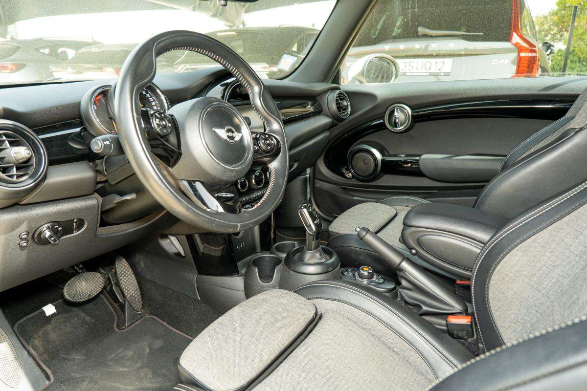 mini-cabrio-2018-diesel-1496cc