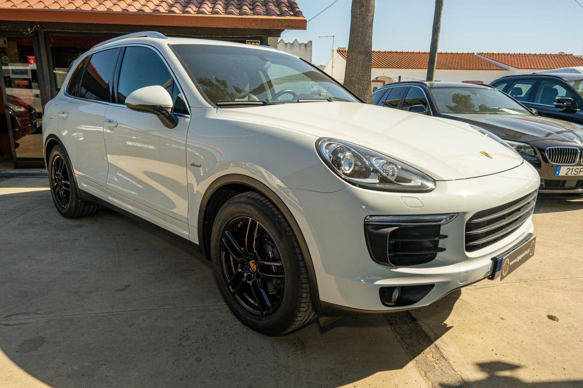 porsche-cayenne-2015-diesel-2967cc
