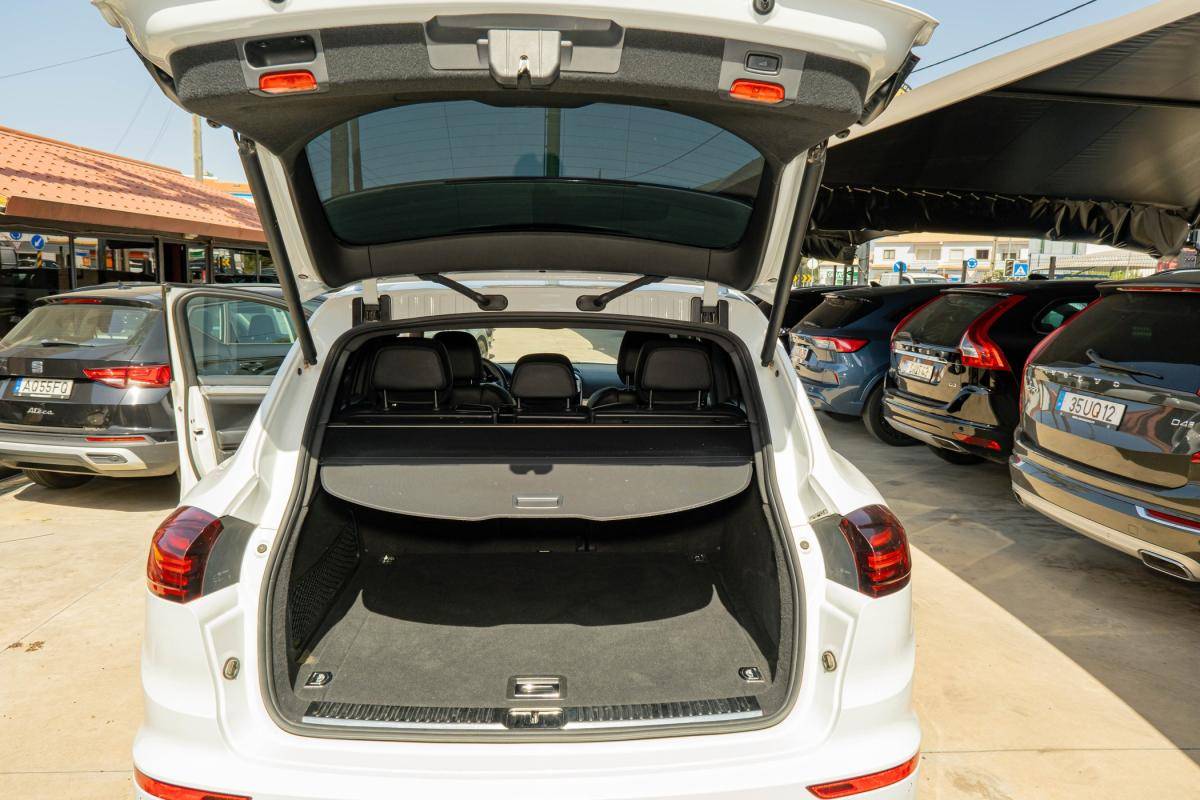 porsche-cayenne-2015-diesel-2967cc