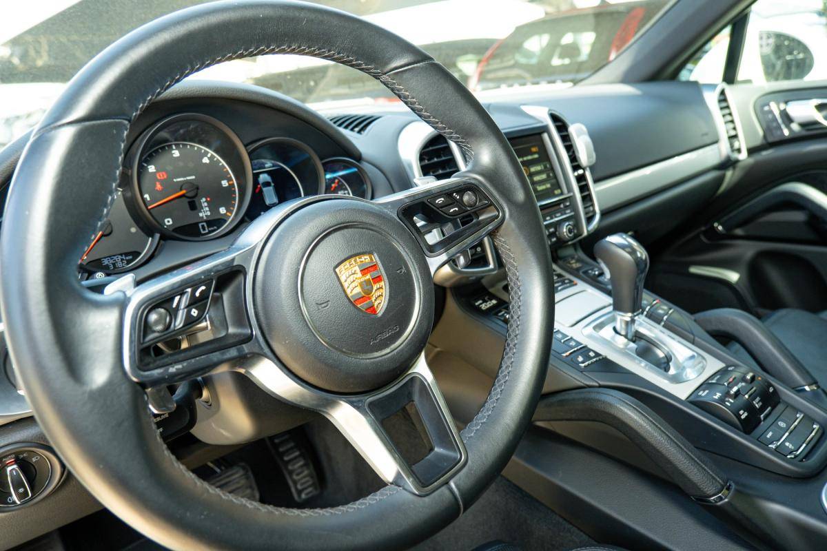 porsche-cayenne-2015-diesel-2967cc
