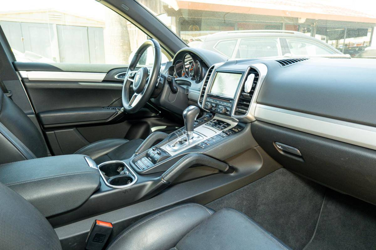 porsche-cayenne-2015-diesel-2967cc