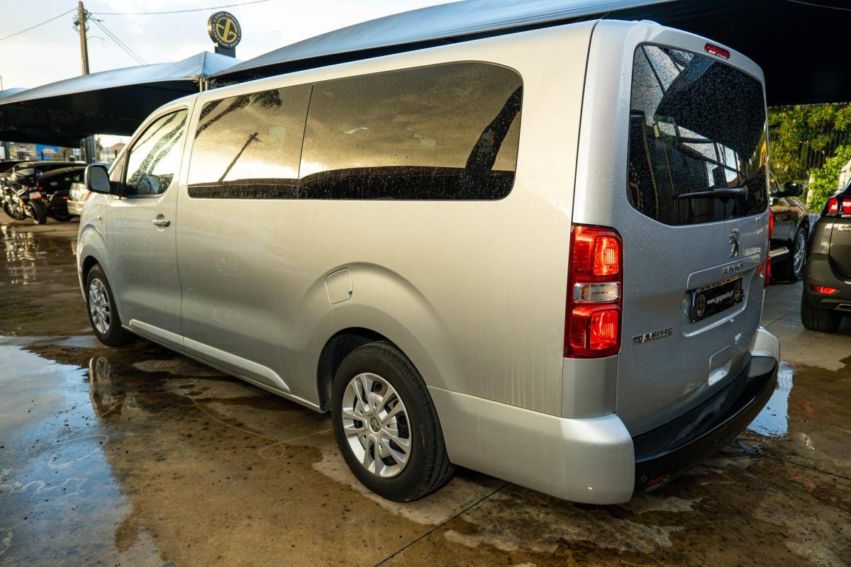 peugeot-traveller-2019-diesel-1499cc