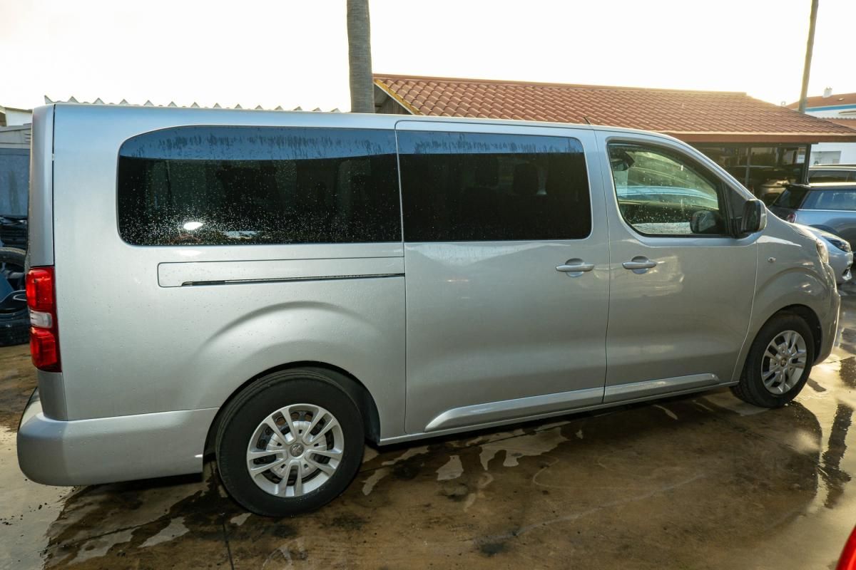 peugeot-traveller-2019-diesel-1499cc