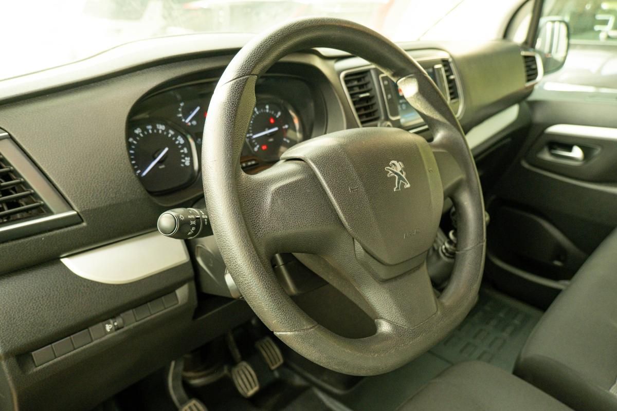 peugeot-traveller-2019-diesel-1499cc