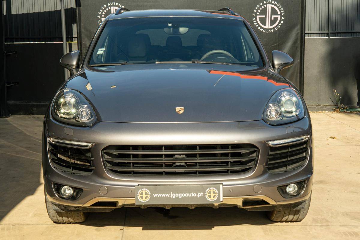 porsche-cayenne-2015-hibrido-a-gasolina-2995cc