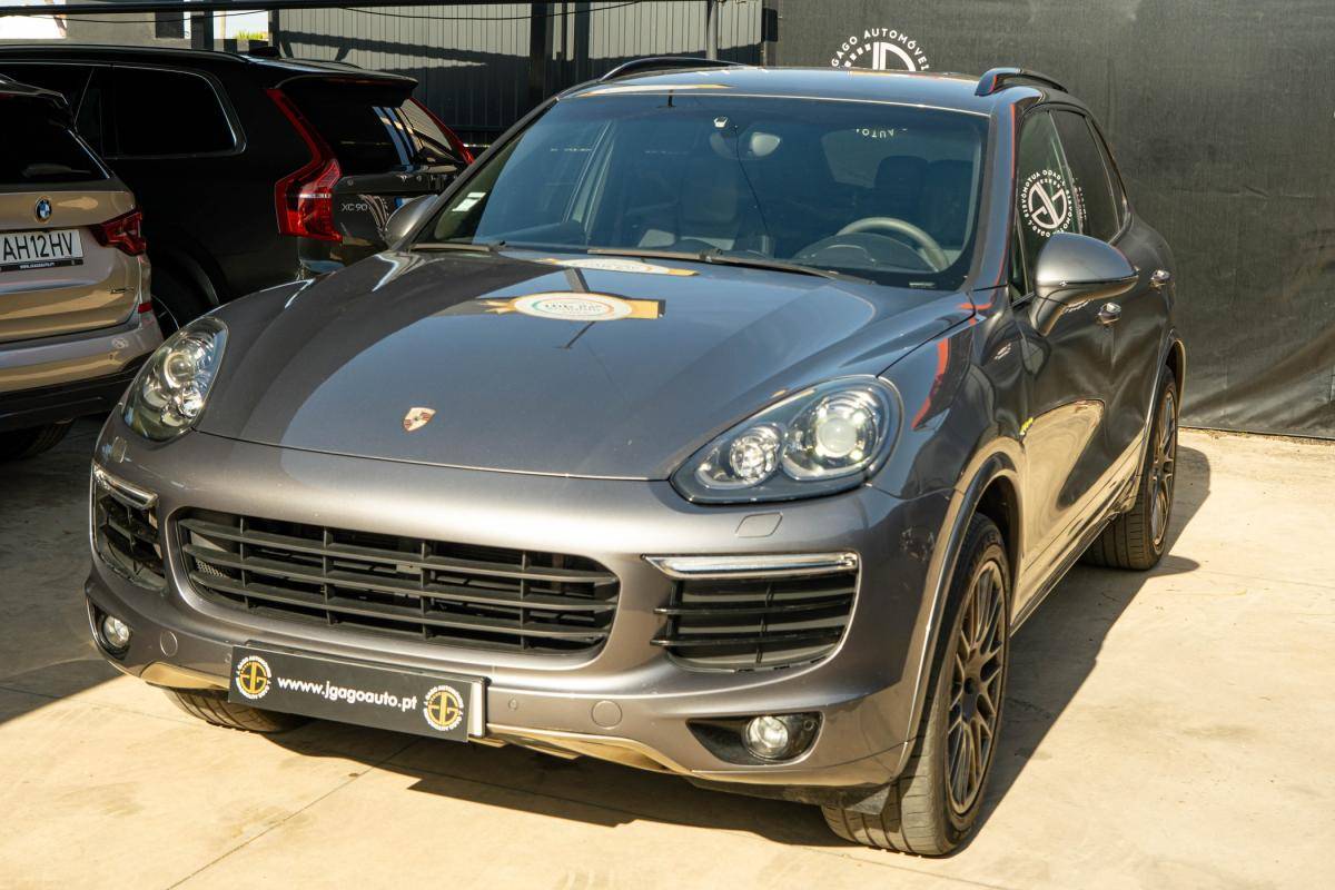 porsche-cayenne-2015-hibrido-a-gasolina-2995cc