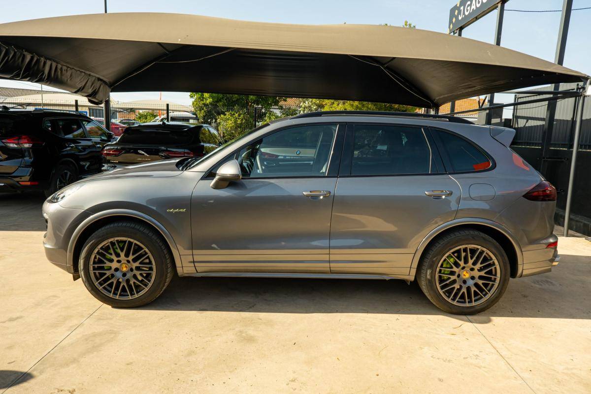porsche-cayenne-2015-hibrido-a-gasolina-2995cc