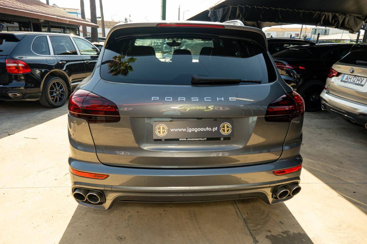 porsche-cayenne-2015-hibrido-a-gasolina-2995cc