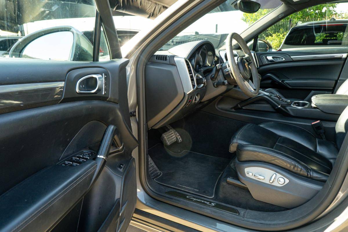 porsche-cayenne-2015-hibrido-a-gasolina-2995cc