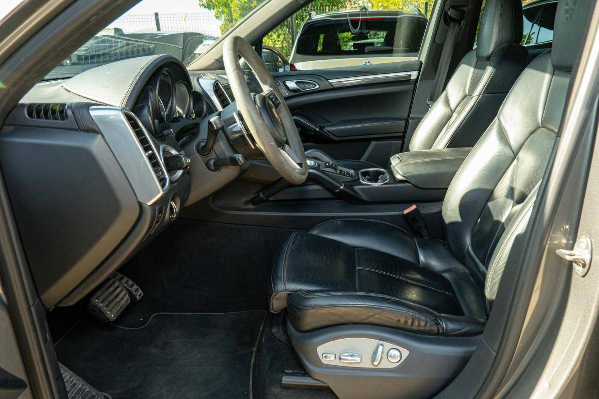 porsche-cayenne-2015-hibrido-a-gasolina-2995cc