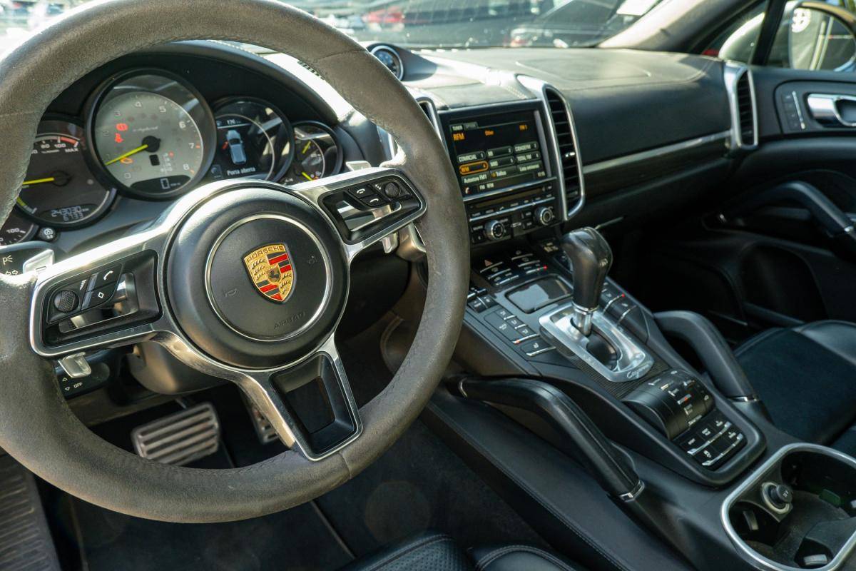 porsche-cayenne-2015-hibrido-a-gasolina-2995cc