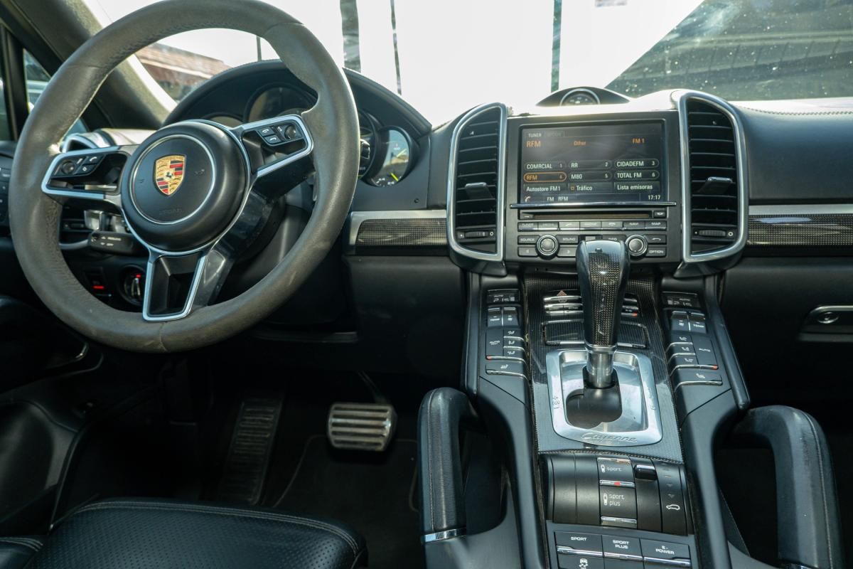 porsche-cayenne-2015-hibrido-a-gasolina-2995cc