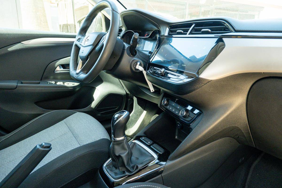 opel-corsa-2024-gasolina-1199cc
