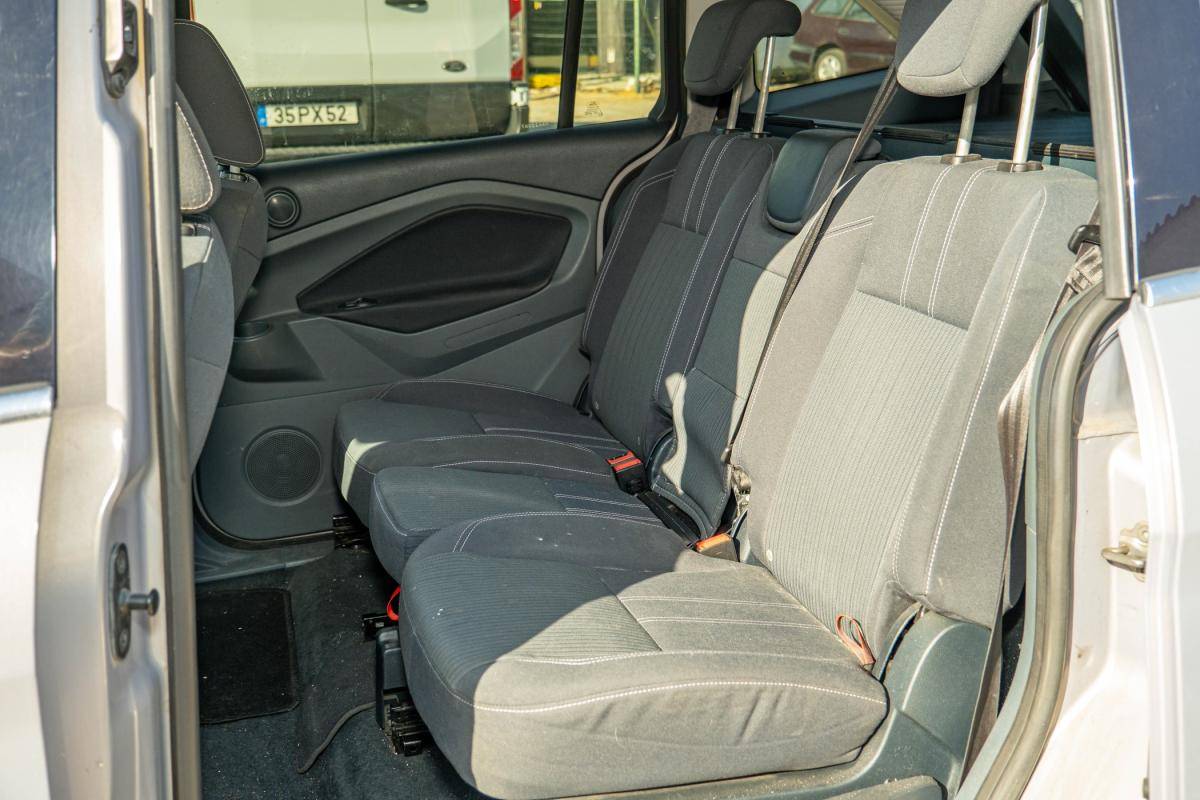 ford-grand-c-max-2011-diesel-1560cc