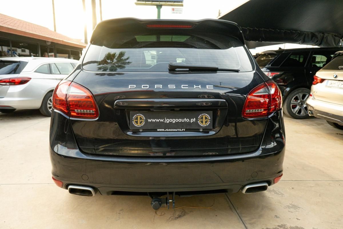 porsche-cayenne-2012-diesel-2967cc
