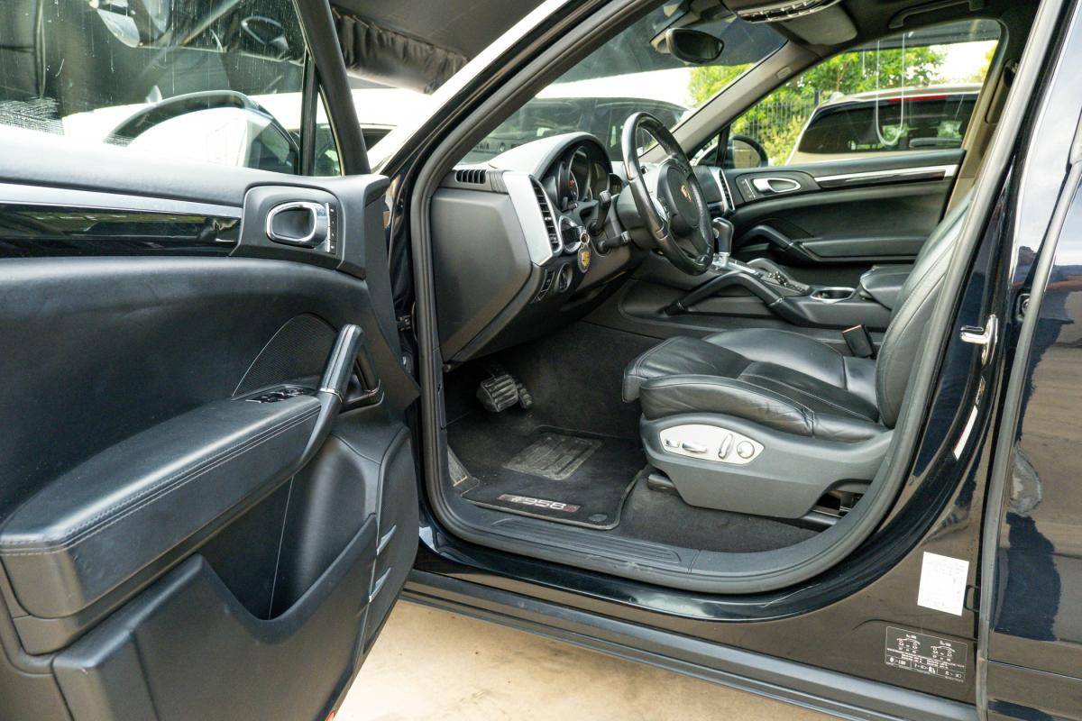 porsche-cayenne-2012-diesel-2967cc