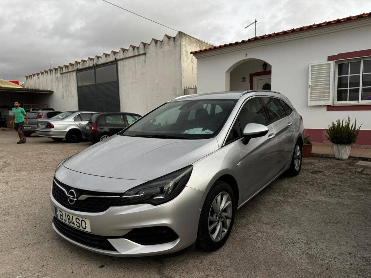 opel-astra-sport-tourer-2020-diesel-1496cc