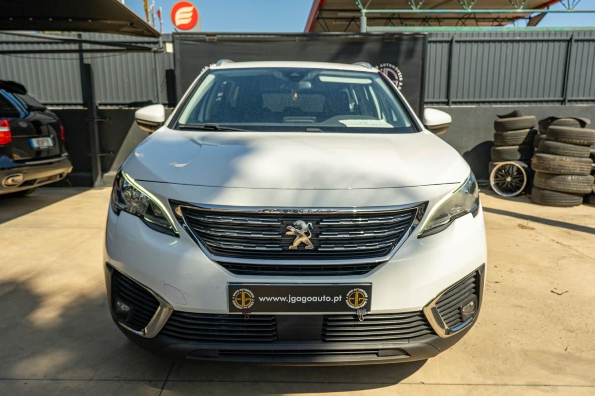 peugeot-5008-2017-diesel-1560cc