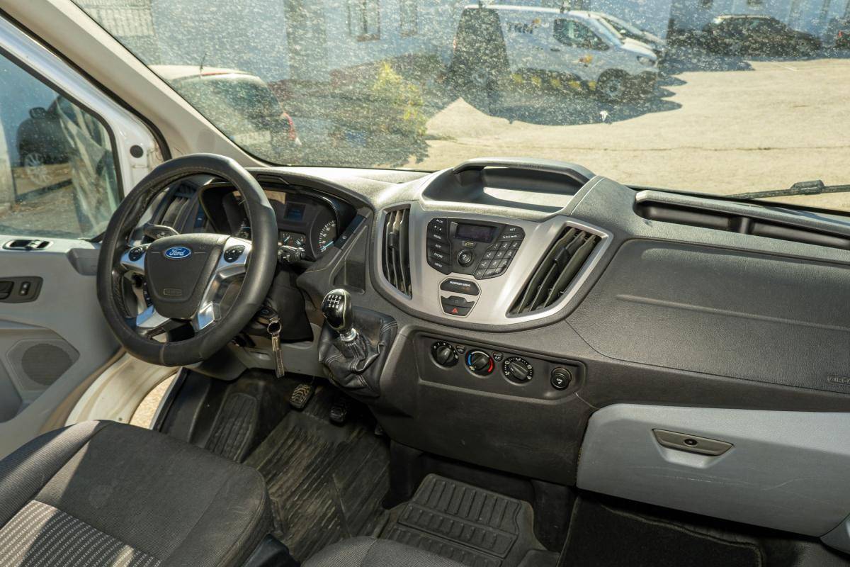 ford-transit-2018-diesel-1995cc