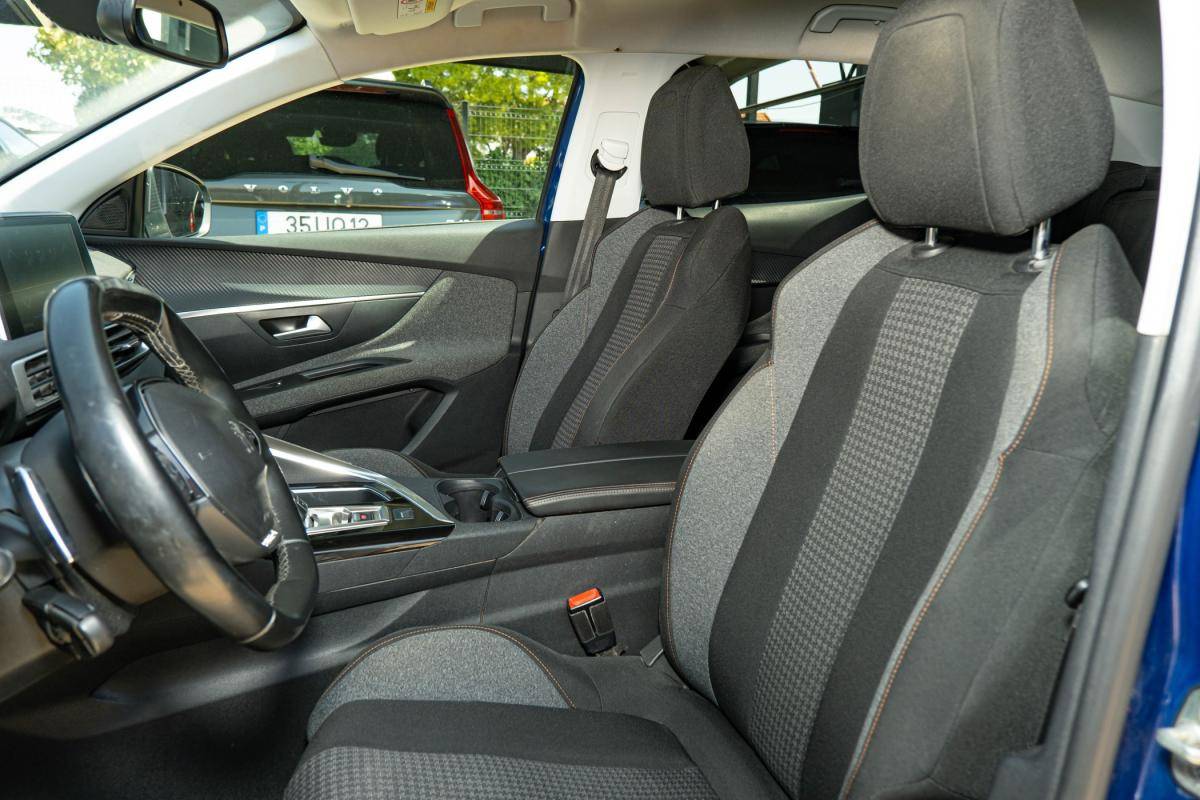 peugeot-3008-2018-diesel-1499cc