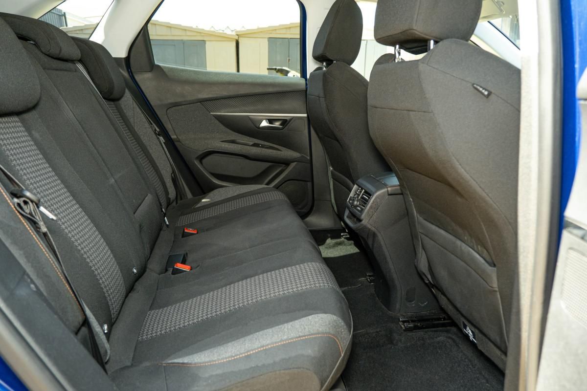 peugeot-3008-2018-diesel-1499cc