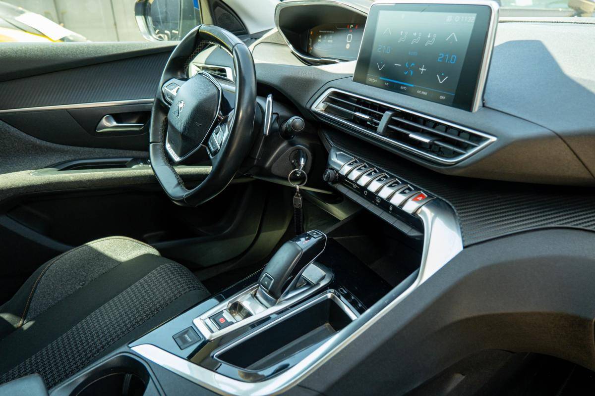 peugeot-3008-2018-diesel-1499cc