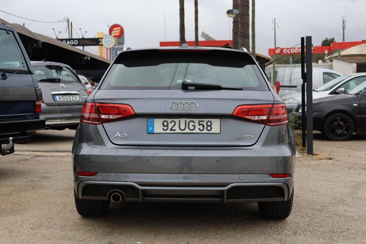 audi-a3-sportback-2018-diesel-1598cc