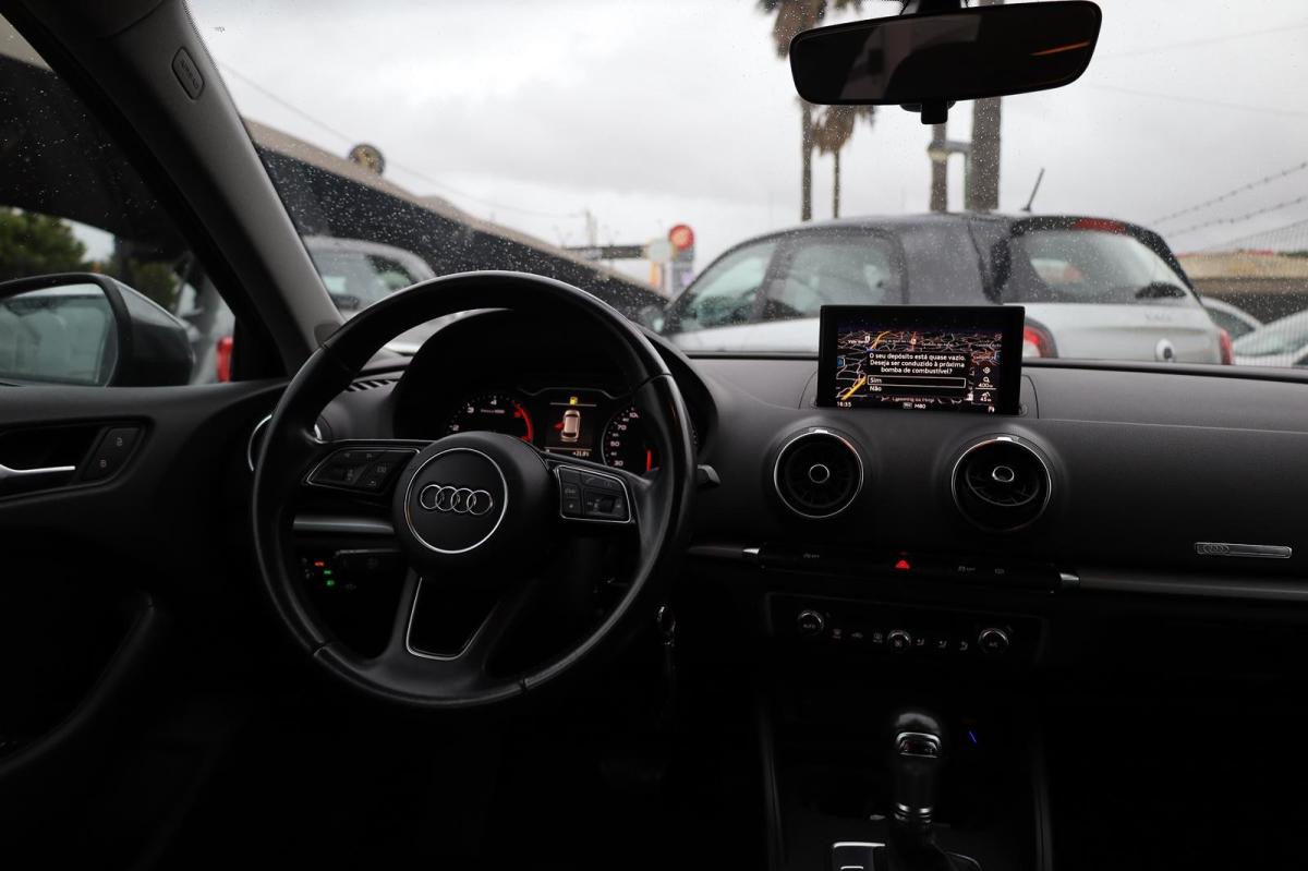 audi-a3-sportback-2018-diesel-1598cc