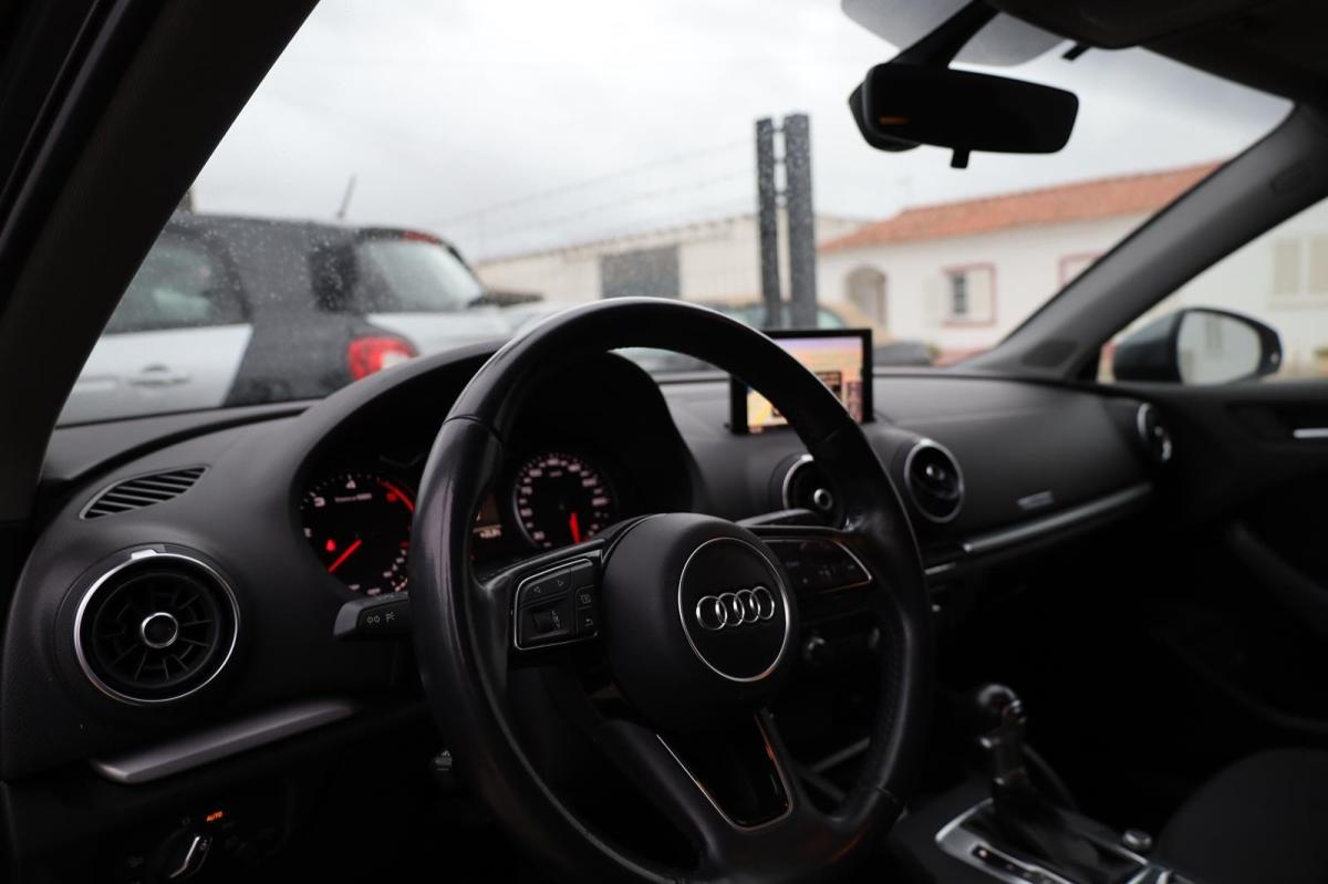 audi-a3-sportback-2018-diesel-1598cc