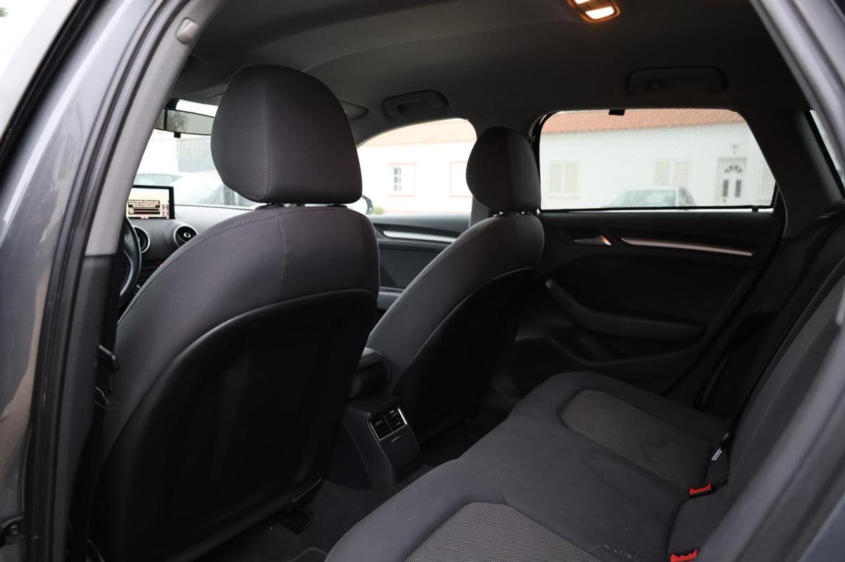 audi-a3-sportback-2018-diesel-1598cc