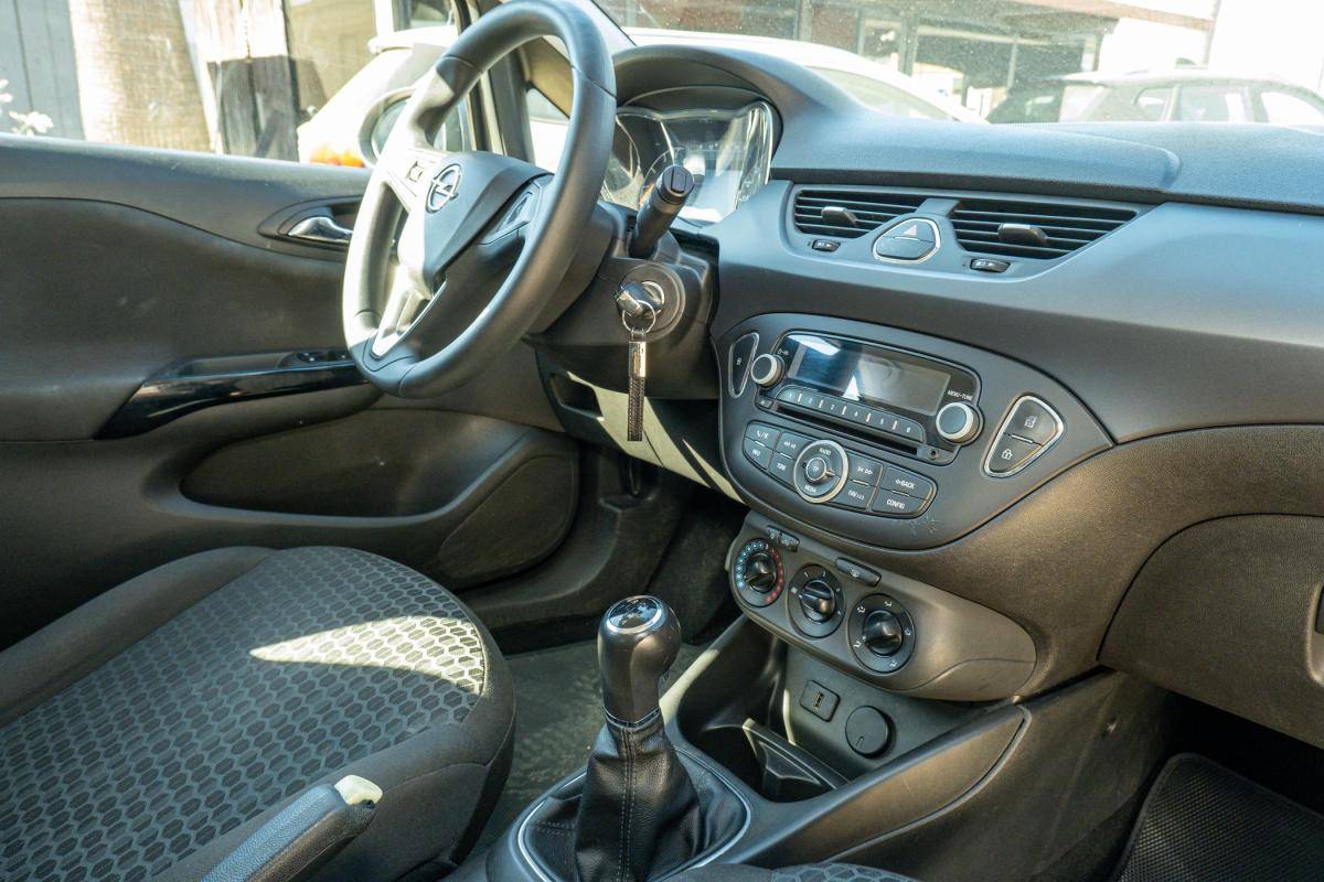 opel-corsa-2015-gasolina-1229cc