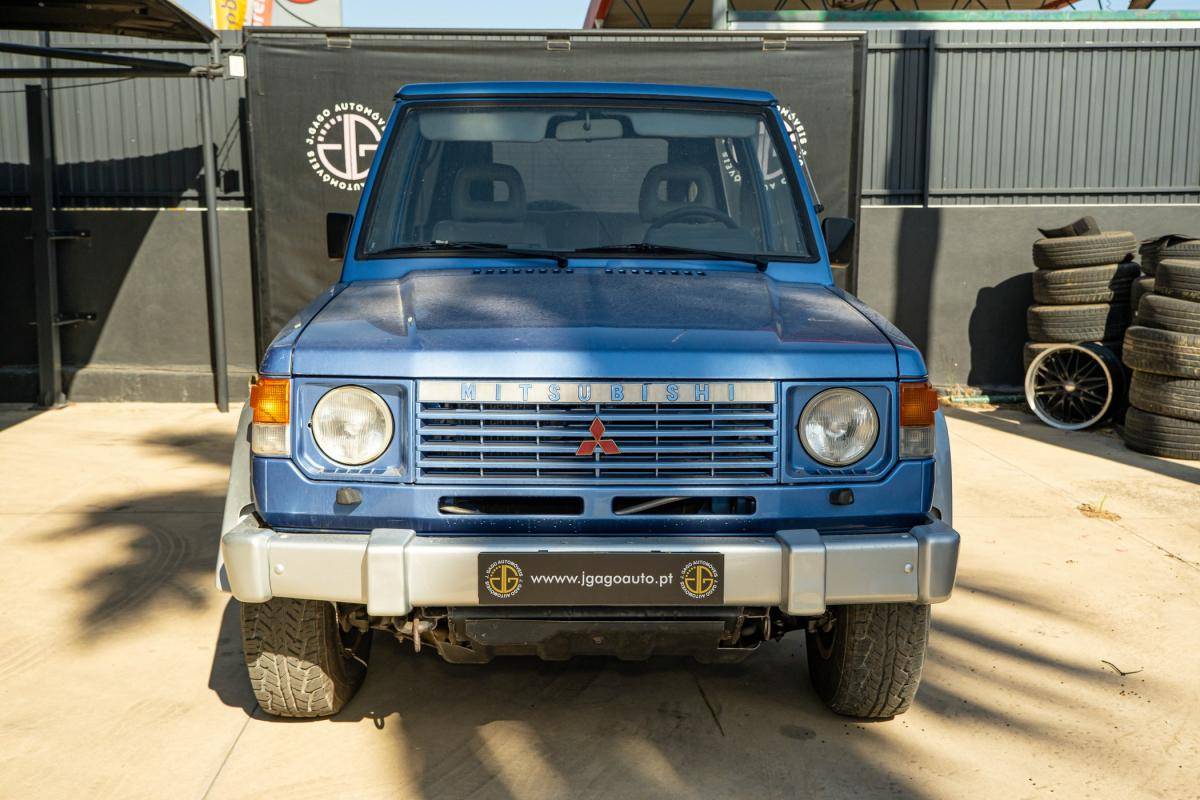 mitsubishi-pajero-1987-diesel-2477cc