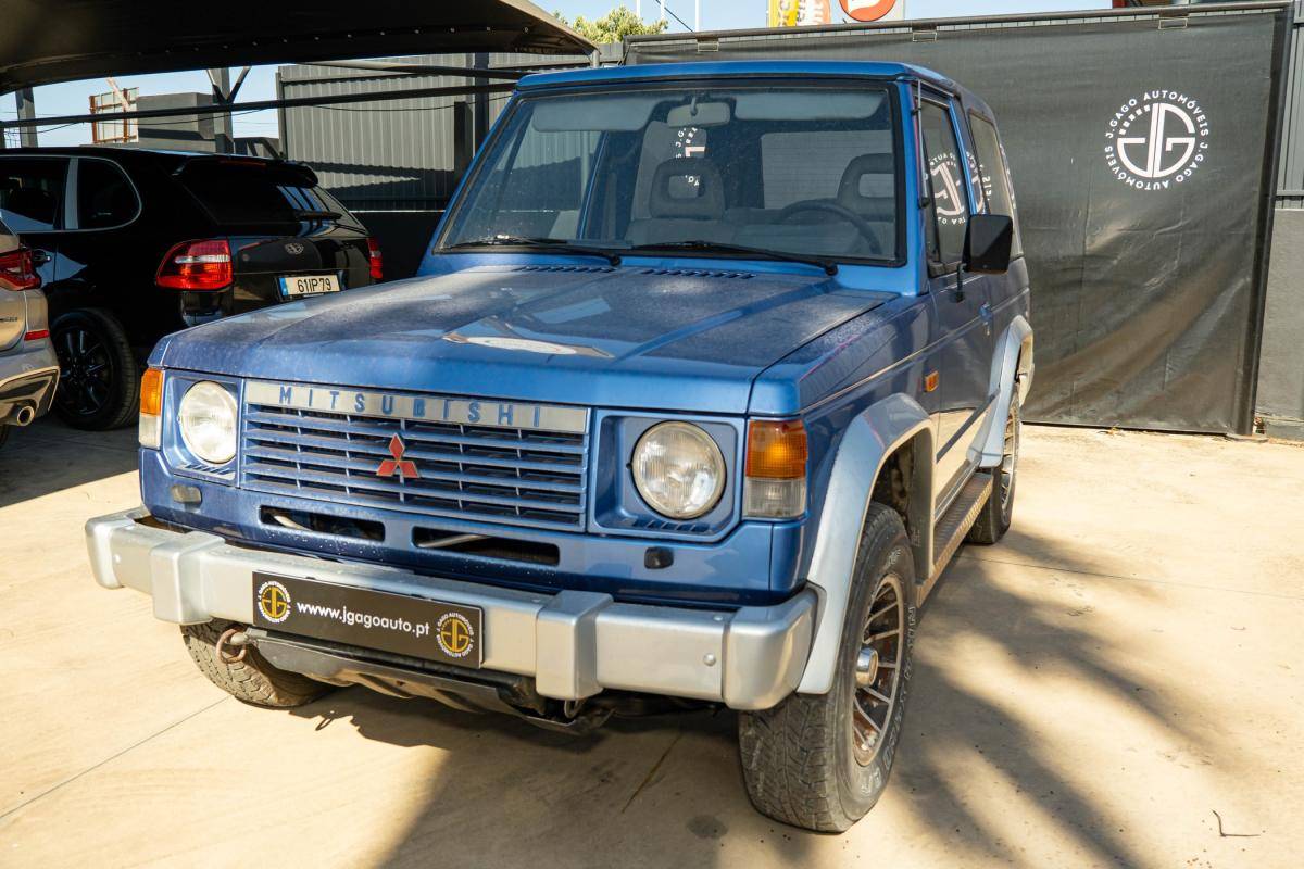mitsubishi-pajero-1987-diesel-2477cc