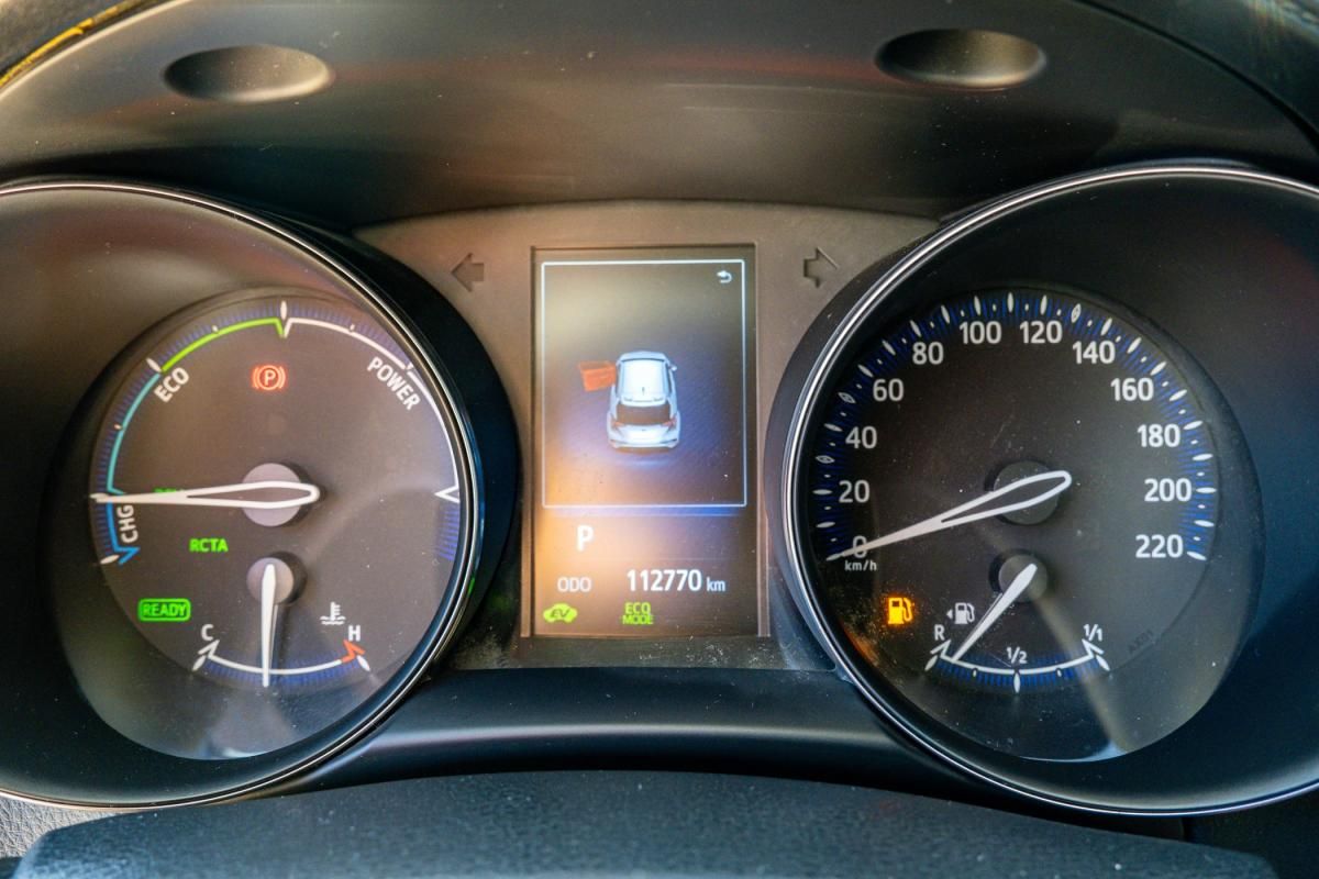 toyota-c-hr-2018-hibrido-a-gasolina-1798cc