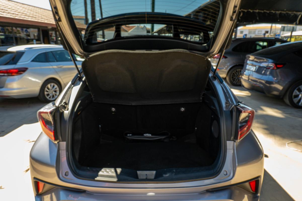 toyota-c-hr-2018-hibrido-a-gasolina-1798cc