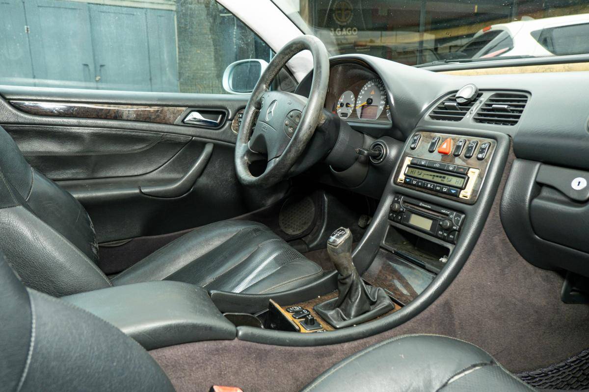 mercedes-benz-clk-2000-gasolina-2295cc