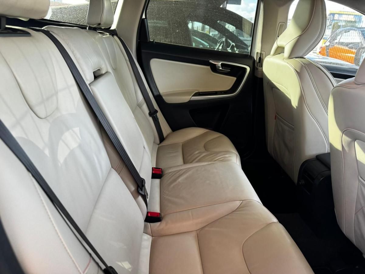 volvo-xc60-2015-diesel-1969cc