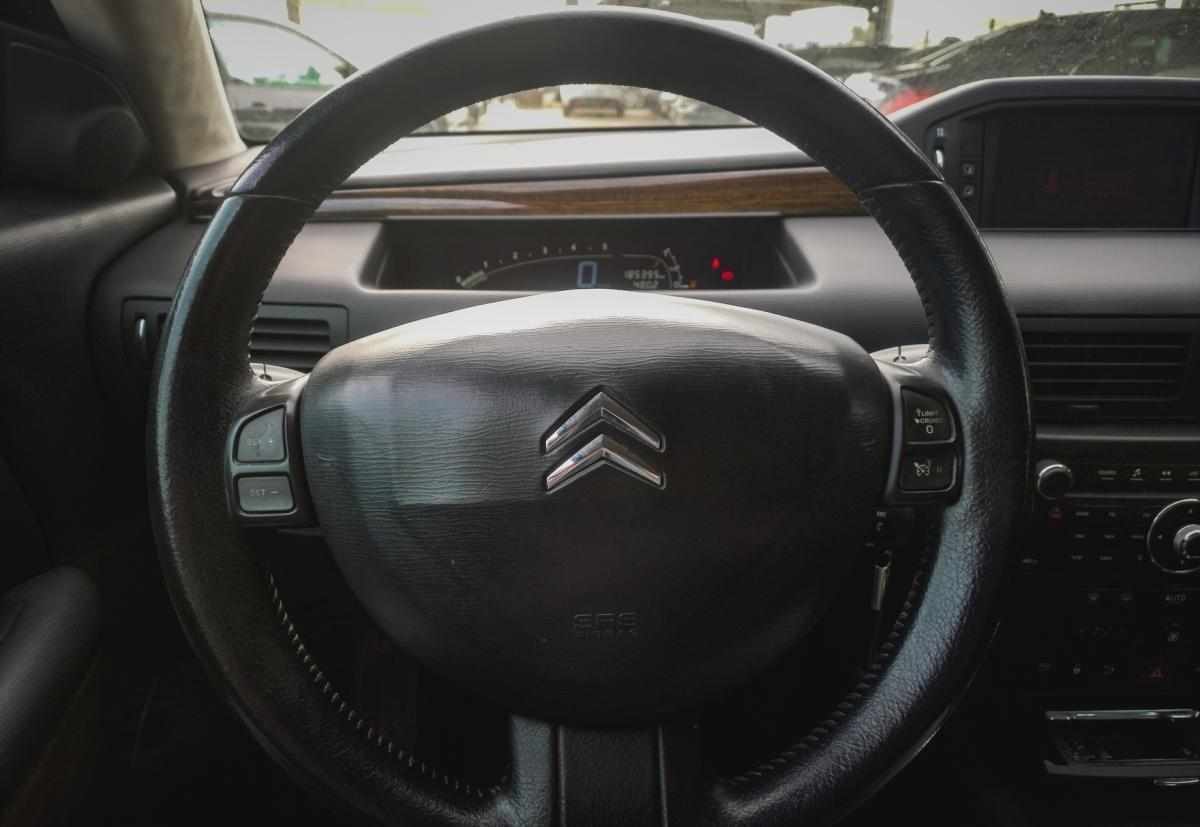 citroen-c6-2008-diesel-2200cc