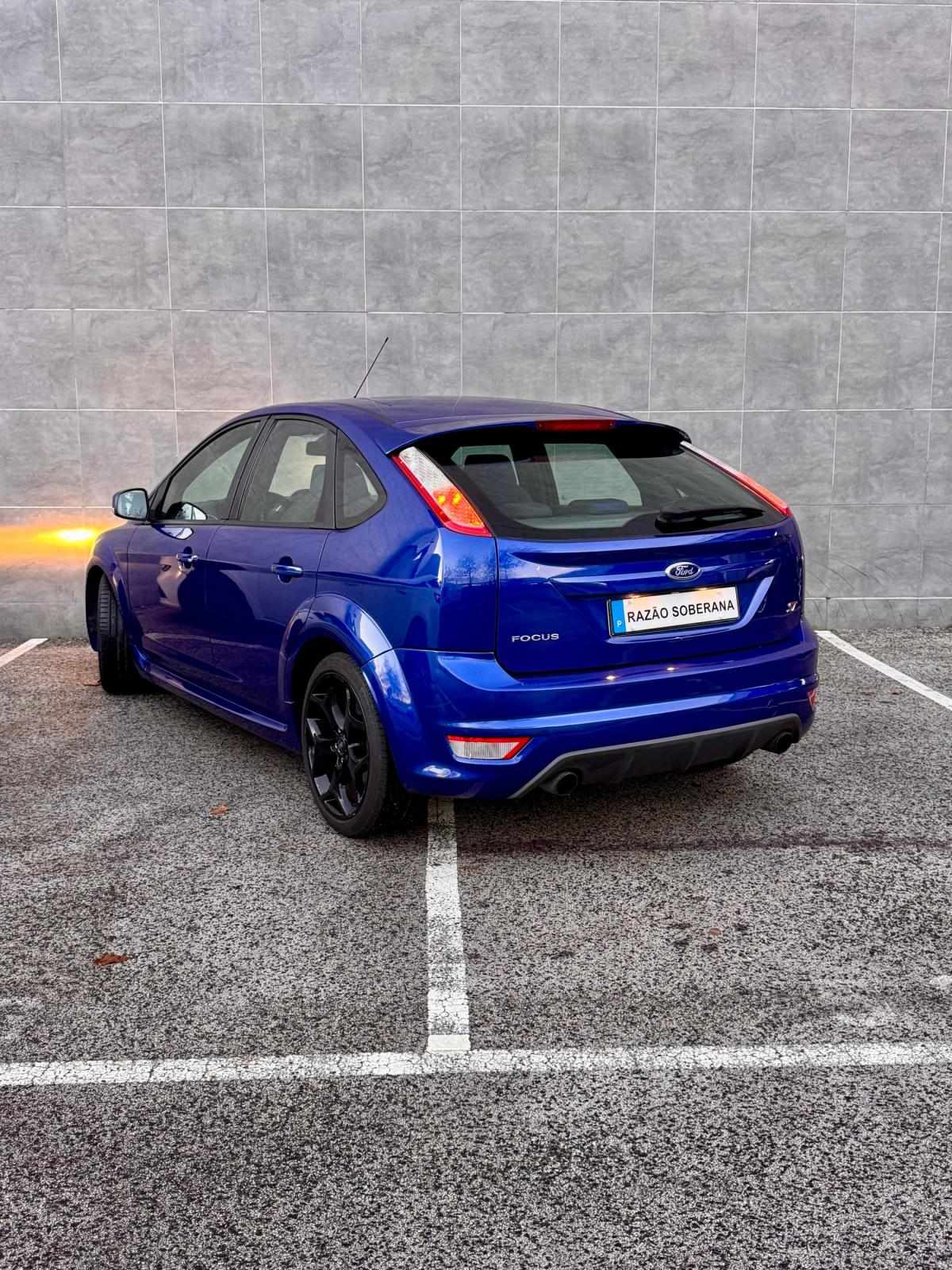 ford-focus-2010-gasolina-2521cc