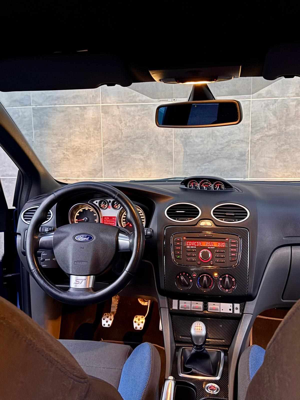 ford-focus-2010-gasolina-2521cc